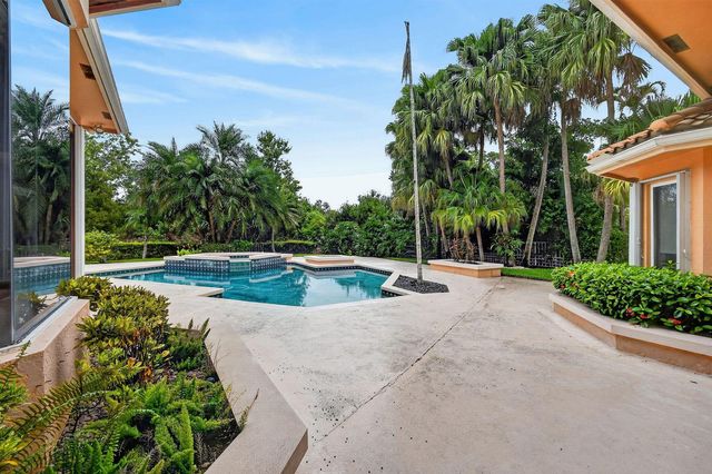 108 N River Drive W, Jupiter, FL 33458