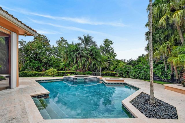 108 N River Drive W, Jupiter, FL 33458