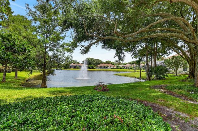 108 N River Drive W, Jupiter, FL 33458