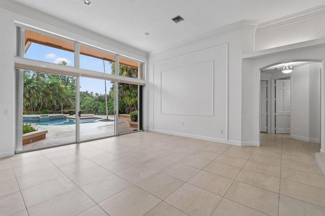 108 N River Drive W, Jupiter, FL 33458