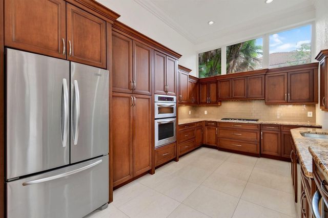 108 N River Drive W, Jupiter, FL 33458