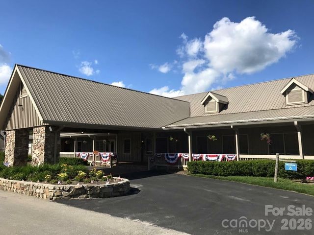 50 Scenic Wolf Ridge Road, Mars Hill, NC 28754