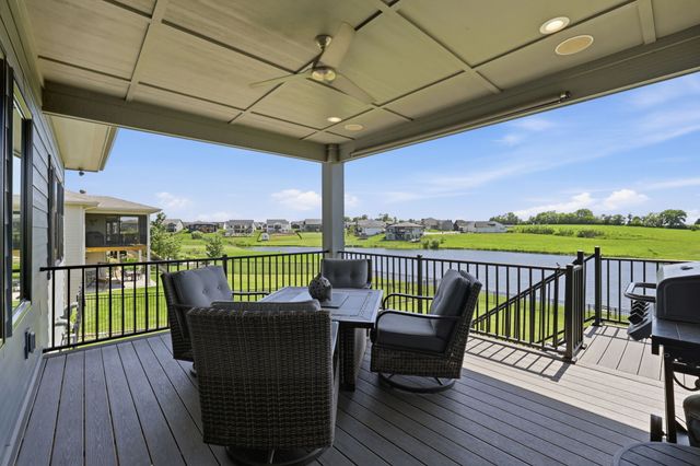 1919 Serenity Circle, Norwalk, IA 50211