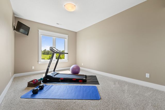 1919 Serenity Circle, Norwalk, IA 50211