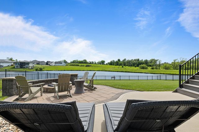 1919 Serenity Circle, Norwalk, IA 50211