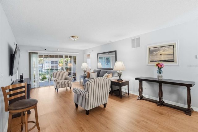 6206 BAYHILL LANE 6206, Longwood, FL 32779