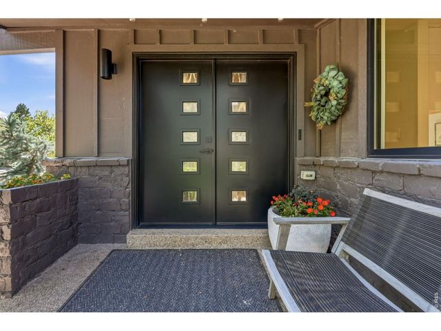 8835 Pine Cone Ln, Niwot, CO 80503