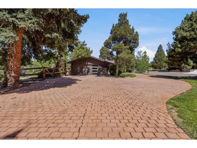 8835 Pine Cone Ln, Niwot, CO 80503