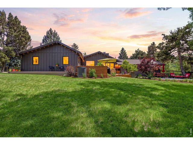 8835 Pine Cone Ln, Niwot, CO 80503