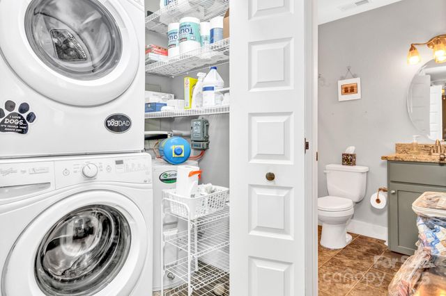 2600 Old Clyde Road, Clyde, NC 28721