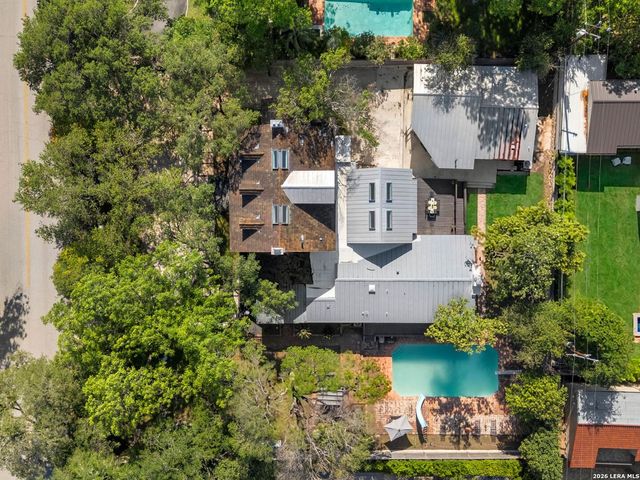 627 E Olmos Drive, San Antonio, TX 78212