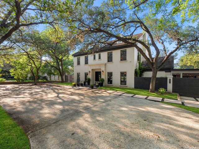 627 E Olmos Drive, San Antonio, TX 78212