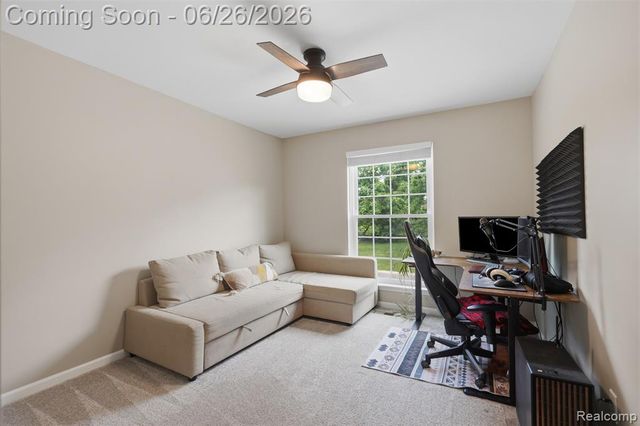 1668 Deepwood Circle, Rochester, MI 48307