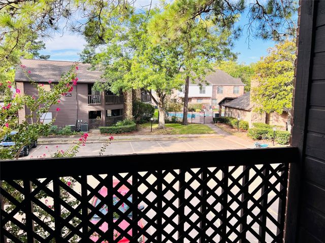 12755 Mill Ridge Drive 311, Cypress, TX 77429