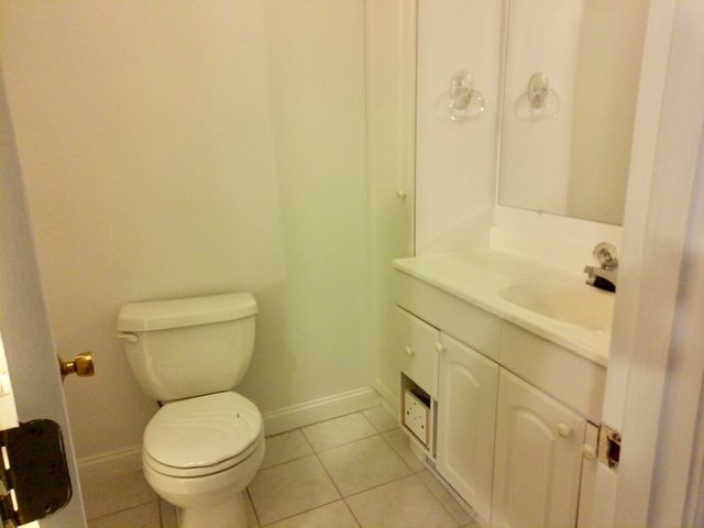 300 Buck Island Road APT 21B, West Yarmouth, MA 02673