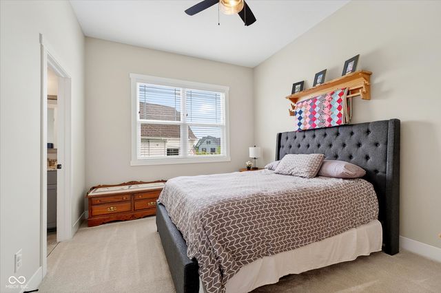 18295 Lakes End Drive, Westfield, IN 46074