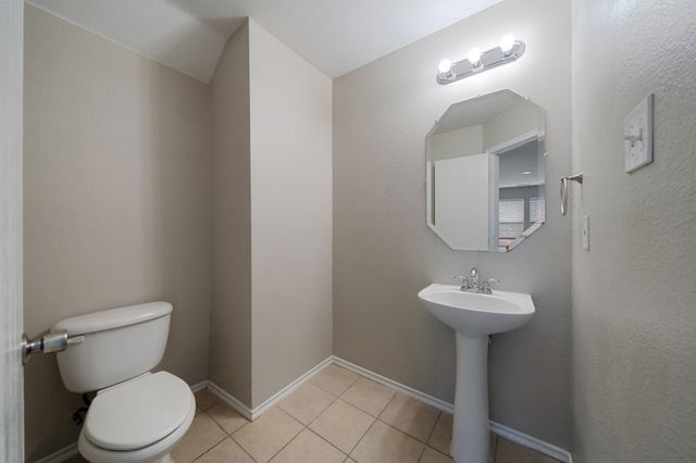10449 Hideaway Trail, Fort Worth, TX 76131
