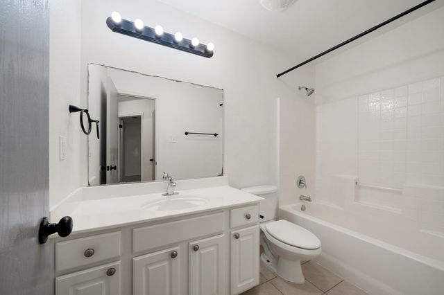 10449 Hideaway Trail, Fort Worth, TX 76131