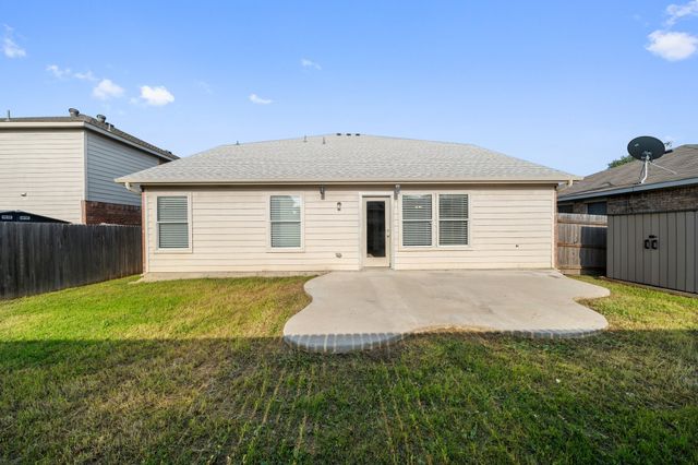 10449 Hideaway Trail, Fort Worth, TX 76131