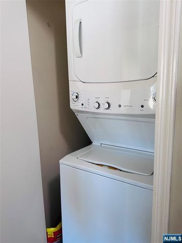 105 Newark Pompton Turnpike B24, Pequannock Township, NJ 07440