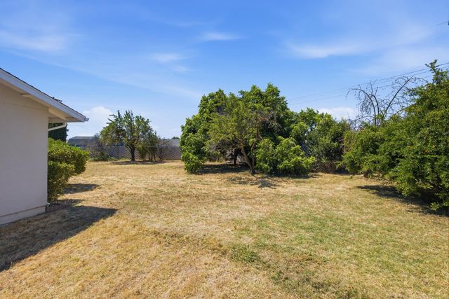 3658 Fallis Cir, Sacramento, CA 95832