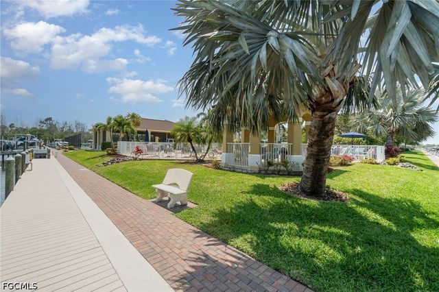 1781 Four Mile Cove PKWY 133, Cape Coral, FL 33990