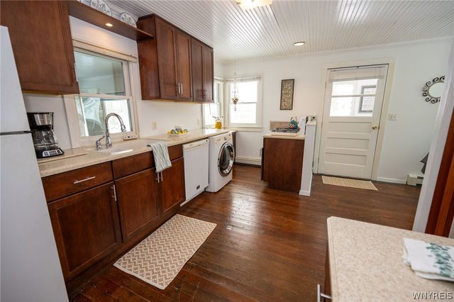 170 Rosewood Avenue, Evans, NY 14006