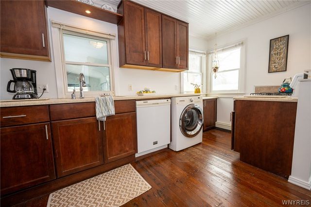 170 Rosewood Avenue, Evans, NY 14006