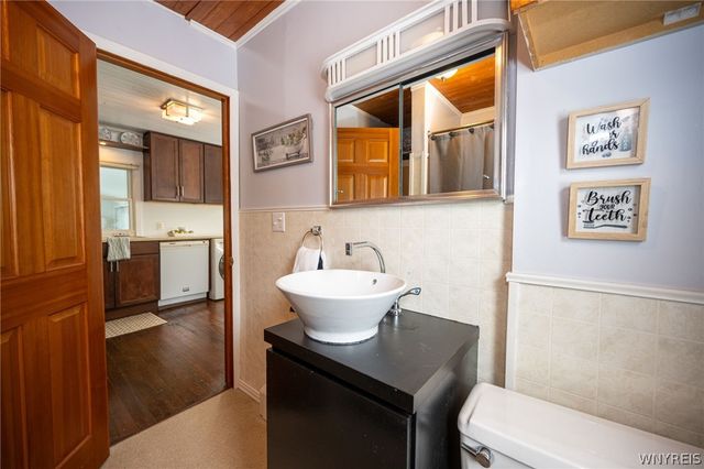 170 Rosewood Avenue, Evans, NY 14006