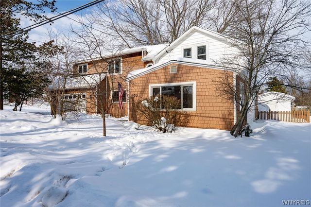 170 Rosewood Avenue, Evans, NY 14006