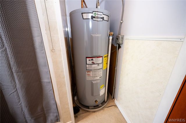 170 Rosewood Avenue, Evans, NY 14006