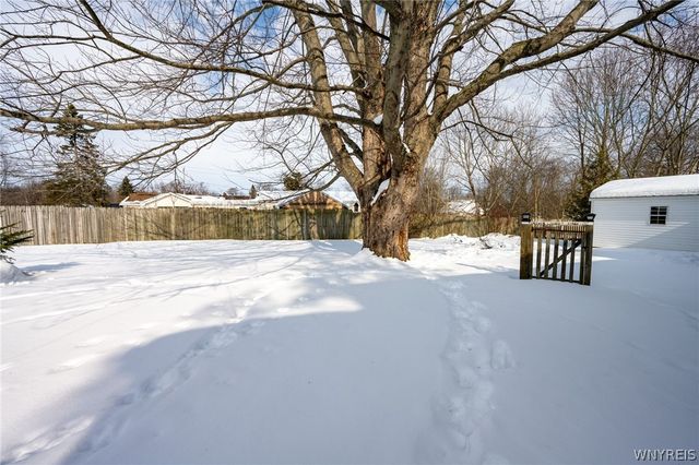 170 Rosewood Avenue, Evans, NY 14006