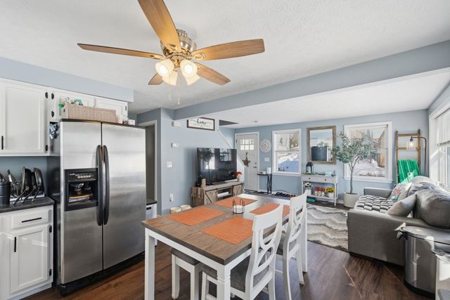 47 Hillsboro St Unit A, Manchester, NH 03104