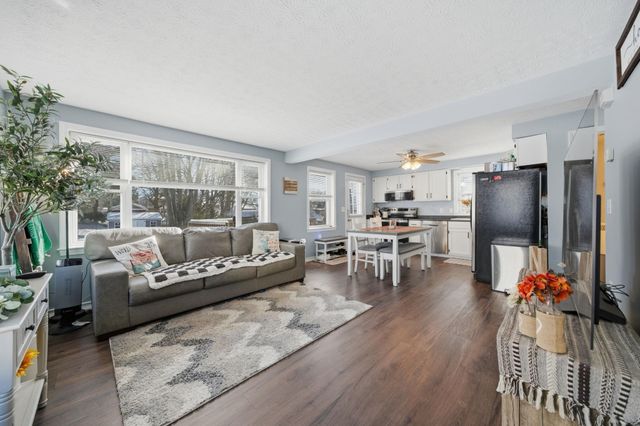 47 Hillsboro St Unit A, Manchester, NH 03104