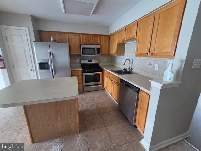 167 PLYMOUTH DR, Deptford, NJ 08096
