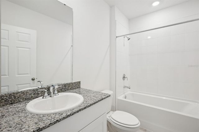 3873 GIORGIO DRIVE, Winter Haven, FL 33884