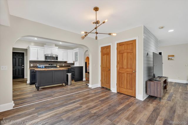 407 Center Street, Clio, MI 48420