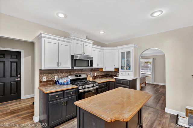 407 Center Street, Clio, MI 48420