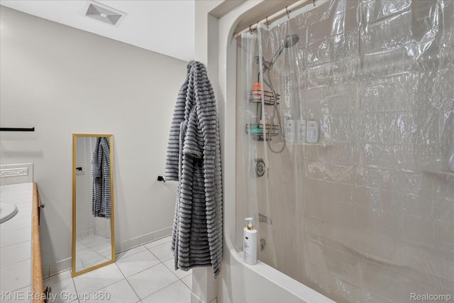 407 Center Street, Clio, MI 48420