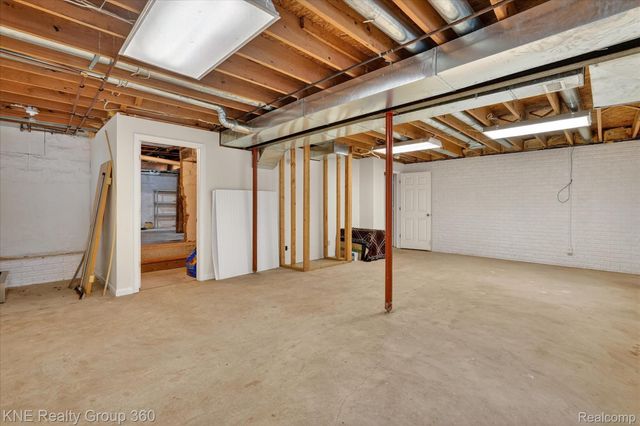 407 Center Street, Clio, MI 48420