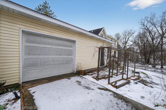 407 Center Street, Clio, MI 48420