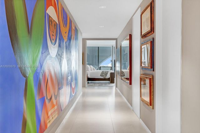 1000 Biscayne Blvd 1702, Miami, FL 33132