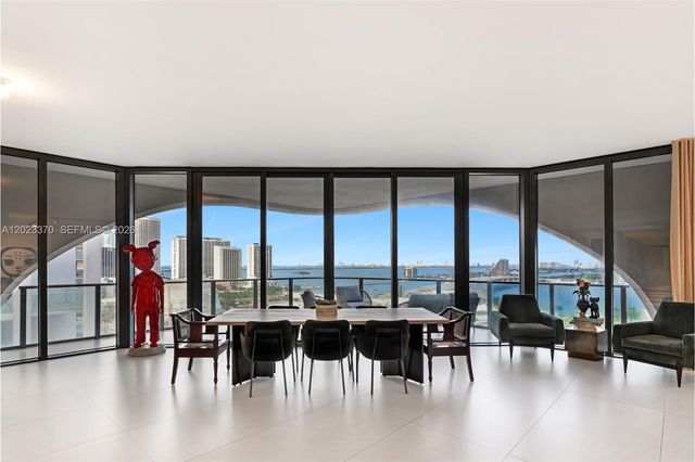 1000 Biscayne Blvd 1702, Miami, FL 33132