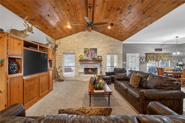 5451 Aikens Way, Robstown, TX 78380