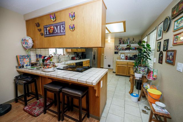 2329 Orchard View Circle, Modesto, CA 95355