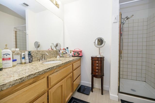 2329 Orchard View Circle, Modesto, CA 95355