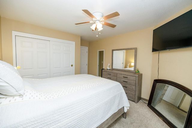 2329 Orchard View Circle, Modesto, CA 95355