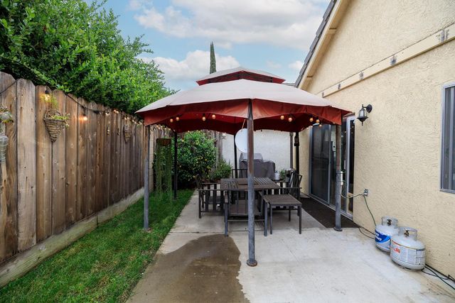 2329 Orchard View Circle, Modesto, CA 95355