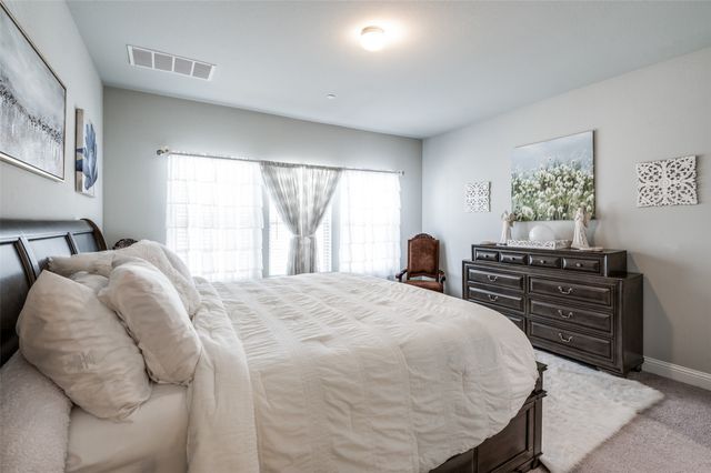 1560 Windermere Way, Farmers Branch, TX 75234