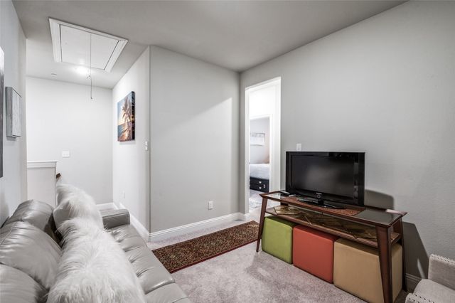 1560 Windermere Way, Farmers Branch, TX 75234